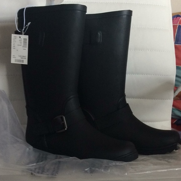 girls black rain boots